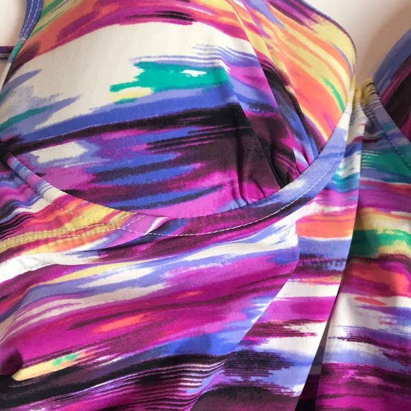 Assets by Sara Blakely Spanx push-up bathing top - Picture 4 of 6